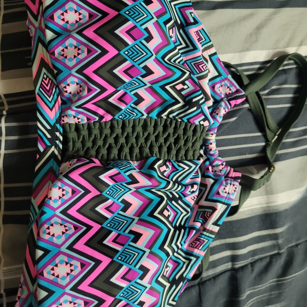 Allure swim top